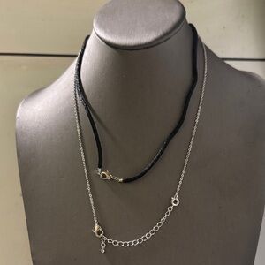 (2 for $10 )2006 Avon Crystal Aura Necklace Set (2 necklaces)